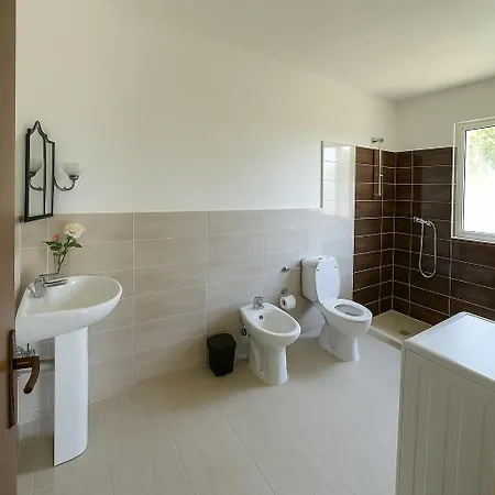 Apartament Hilltop *
